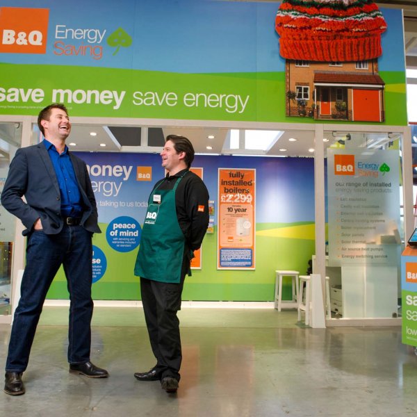 sutton 015  © Licensed to simonjacobs.com. 26/10/2012 Sutton, UK. George Clarke at the new Energy shop, B&Q, Sutton, Surrey Photo credit : Simon Jacobs.